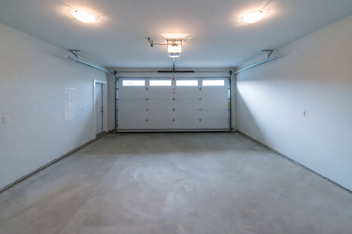 Garage floor concrete in McAllen, TX